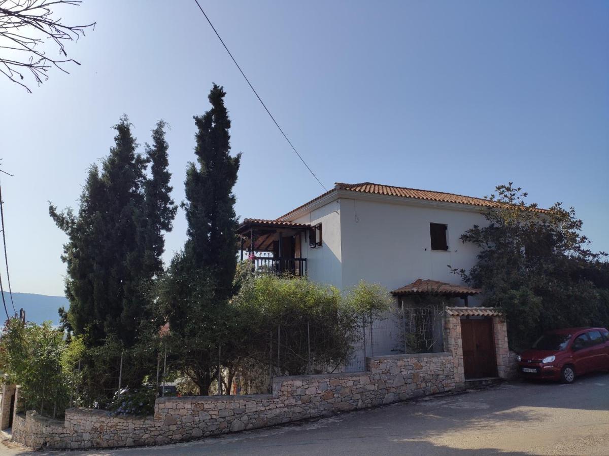 Chelidonia Villa Steni Vala Alonissos Exteriör bild