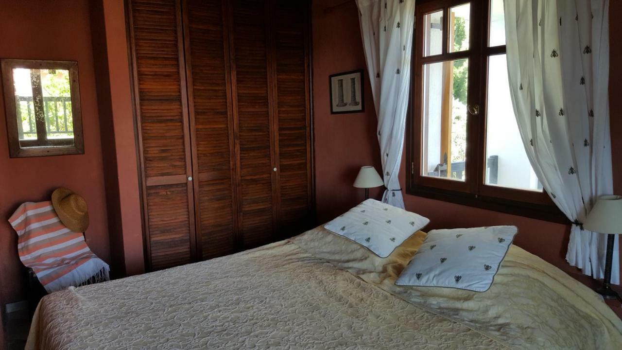 Chelidonia Villa Steni Vala Alonissos Exteriör bild